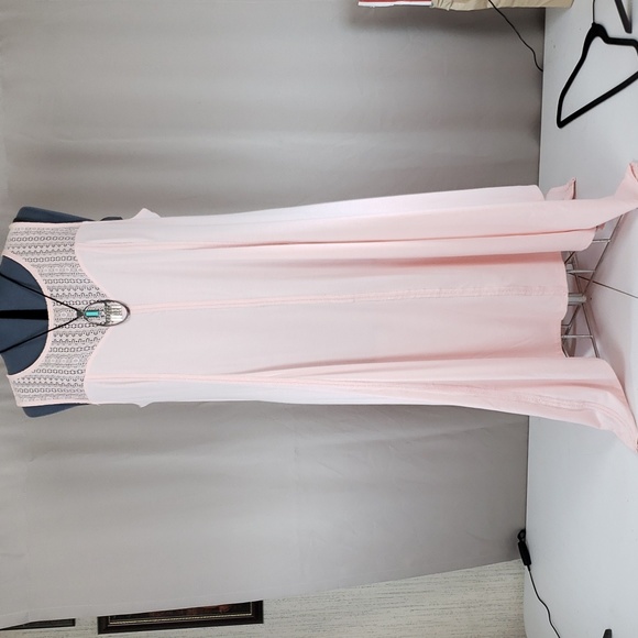 torrid Dresses & Skirts - Torrid Lace Yoke Hanky Dress sz 3X